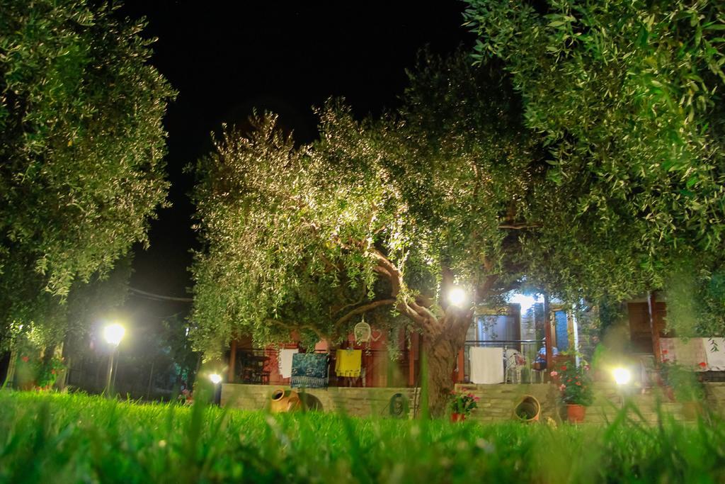 Studios Elianthos Skala Kallirakhis Luaran gambar