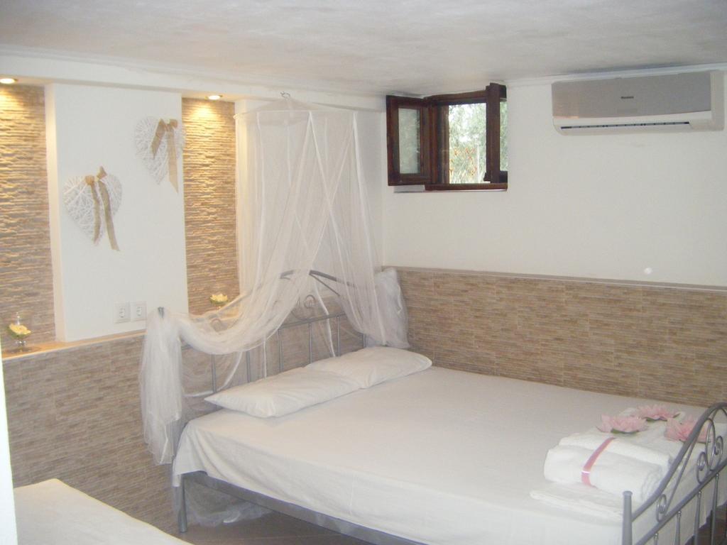 Studios Elianthos Skala Kallirakhis Luaran gambar