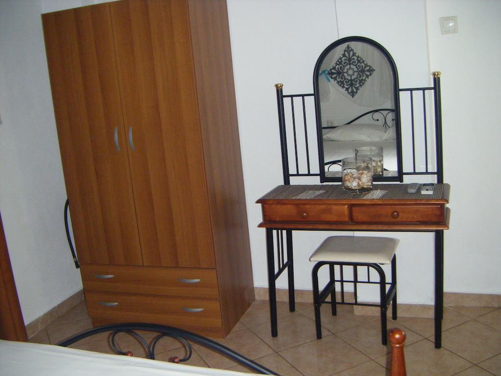 Studios Elianthos Skala Kallirakhis Luaran gambar