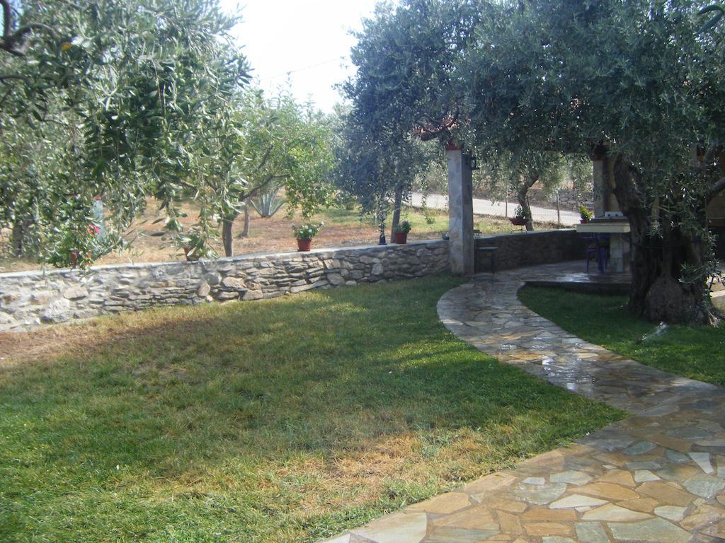 Studios Elianthos Skala Kallirakhis Bilik gambar