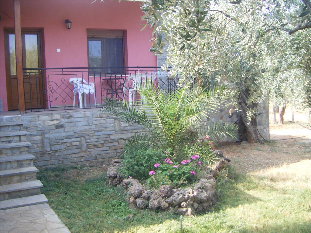 Studios Elianthos Skala Kallirakhis Luaran gambar